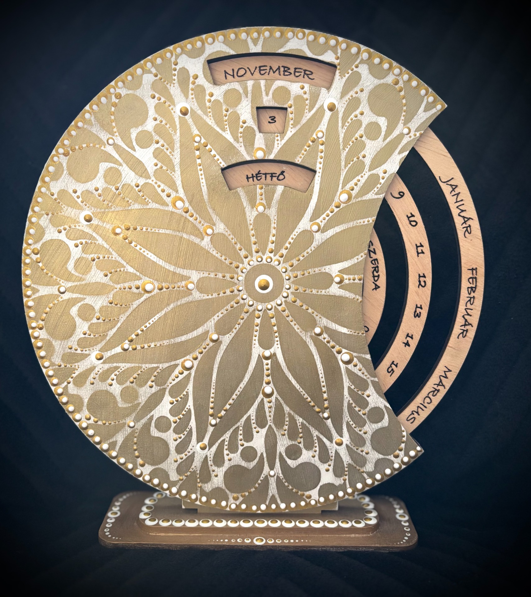 22 cm átmérő - 9.000,- Ft